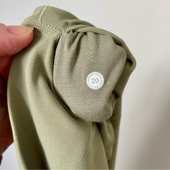 Lululemon Align Pant 25" Rosemary Green Size 20 - Picture 11 of 11